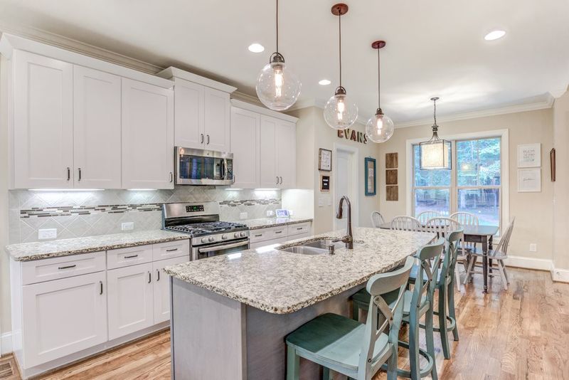 3116 Constance Cir, Raleigh, NC 27603