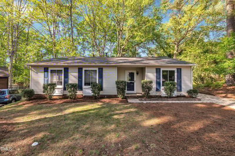 3116 Henslowe Dr, Raleigh, NC 27603