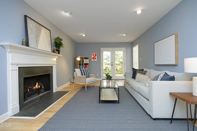3116 Oxford Dr, Durham, NC 27707
