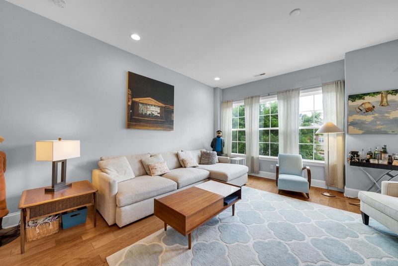 3116 Rushworth Dr, Raleigh, NC 27609