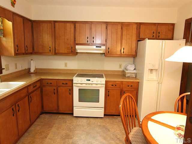3117 Barnsley Ln, Raleigh, NC 27604