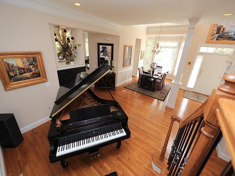 3117 Bentley Forest Trl, Raleigh, NC 27612