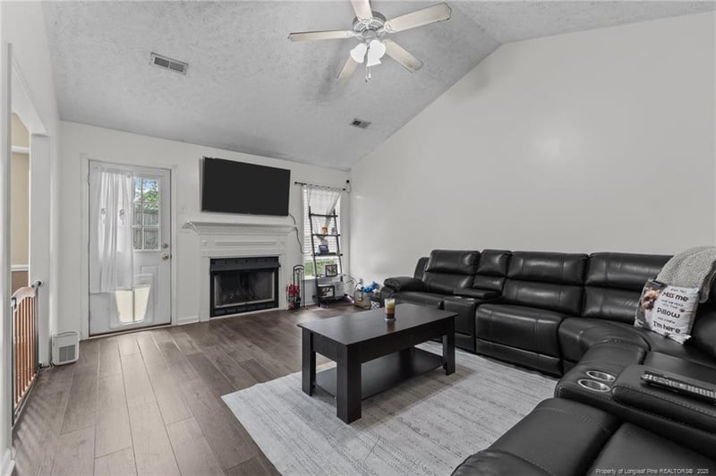 3117 Winesap Rd, Hope Mills, NC 28348