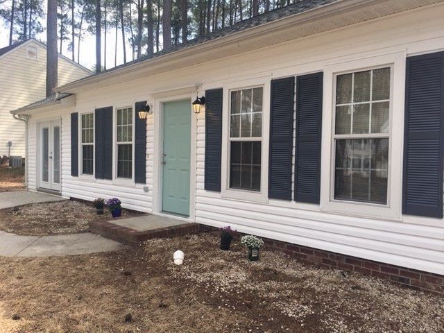 3118 Cedarwood Dr, Durham, NC 27707