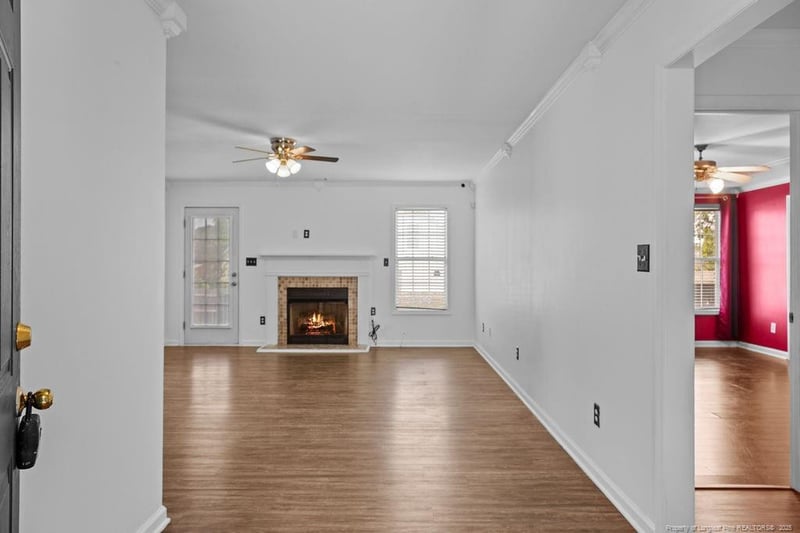 3118 High Plains Dr, Hope Mills, NC 28348