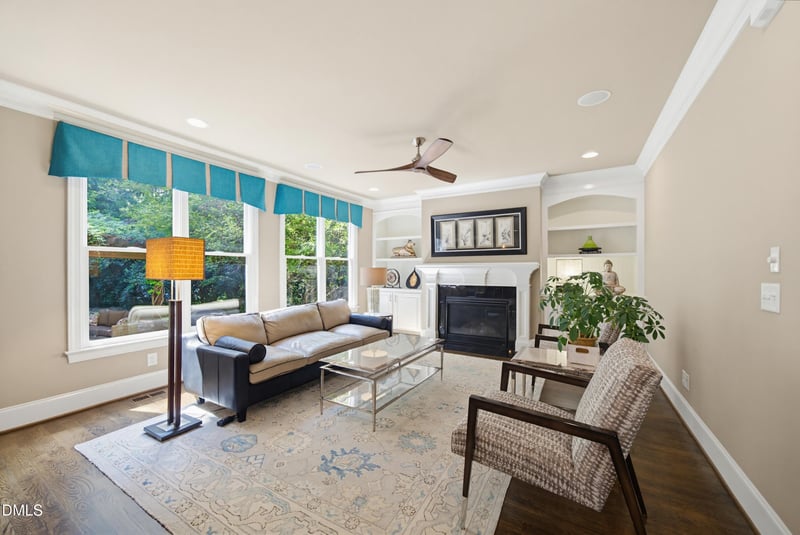 3118 Hines Dr, Raleigh, NC 27609