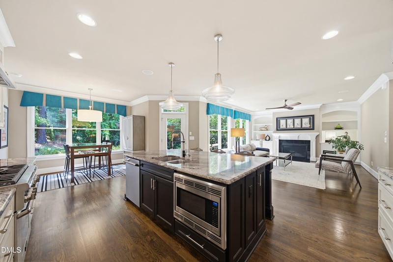 3118 Hines Dr, Raleigh, NC 27609