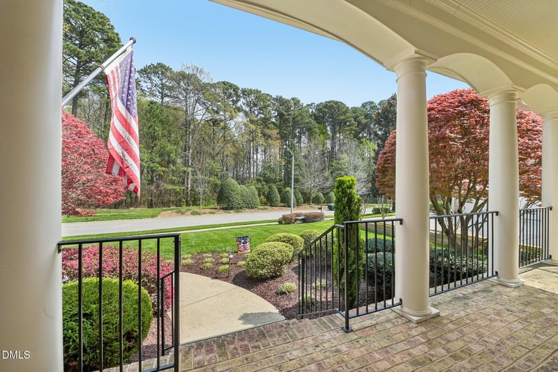 312 Allenhurst Pl, Cary, NC 27518
