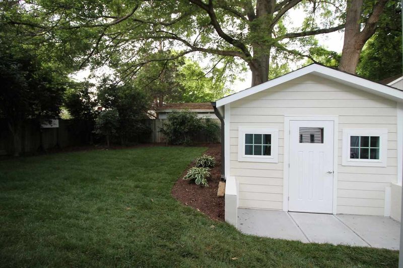 312 Bickett Blvd, Raleigh, NC 27605