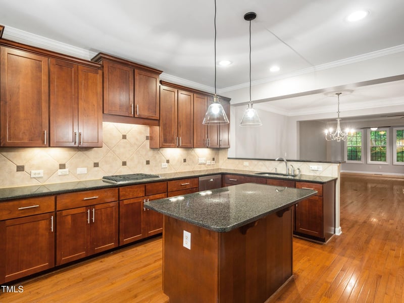 312 Bridgegate Dr, Cary, NC 27519