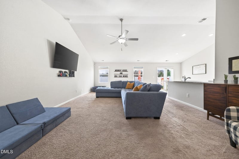 312 Brisk Dr, Zebulon, NC 27597