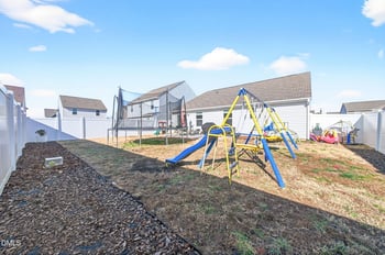 312 Brisk Dr, Zebulon, NC 27597