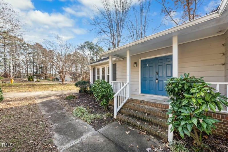 312 Burkwood Ln, Raleigh, NC 27609