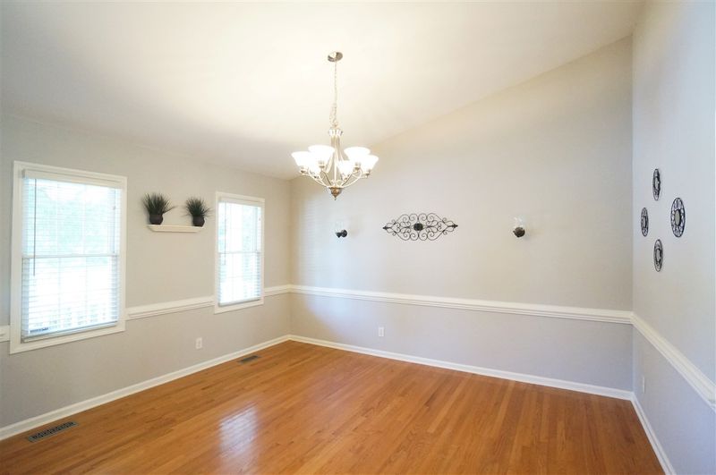 312 Castle Hayne Dr, Cary, NC 27519