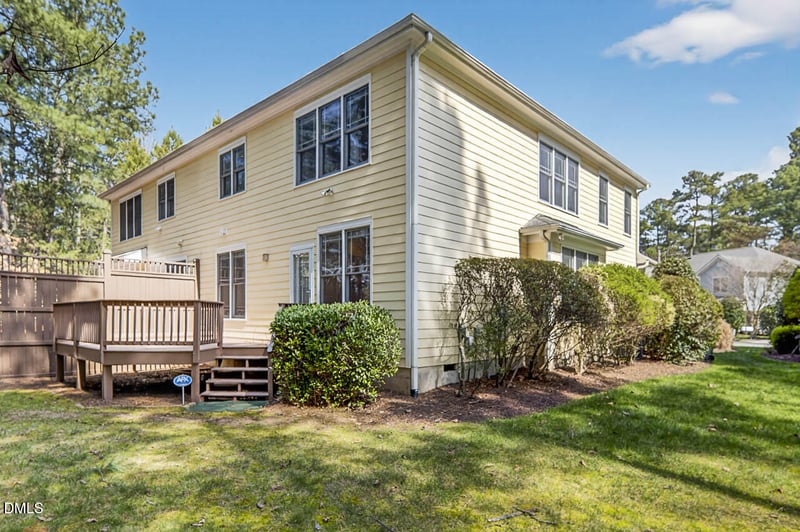 312 Charleston Ln, Chapel Hill, NC 27517