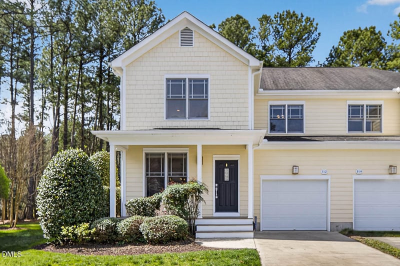 312 Charleston Ln, Chapel Hill, NC 27517