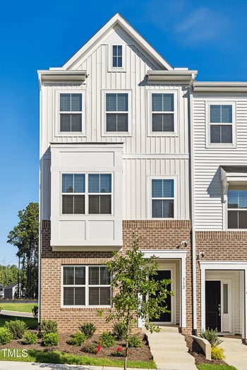 312 Chesapeake Commons St, Garner, NC 27529