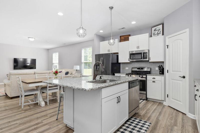 312 Chestnut Oak Pl, Durham, NC 27704