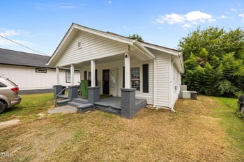 312 Cleveland Ave, Burlington, NC 27215