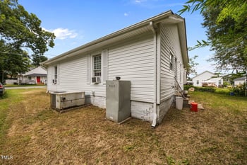 312 Cleveland Ave, Burlington, NC 27215