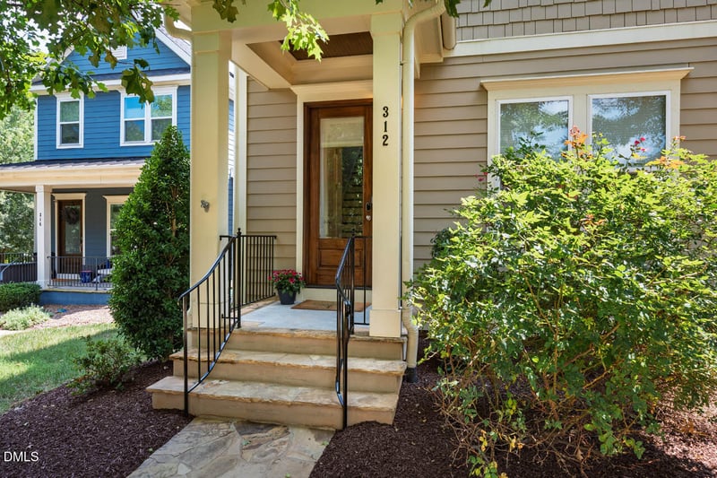 312 Della St, Chapel Hill, NC 27516