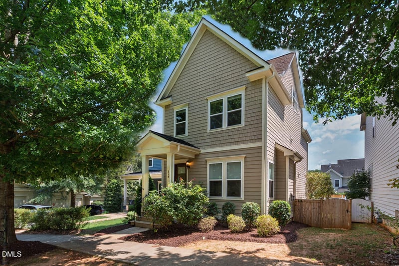 312 Della St, Chapel Hill, NC 27516