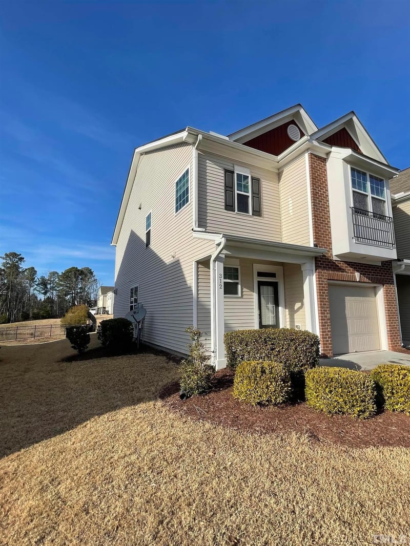 312 Durants Neck Ln, Morrisville, NC 27560