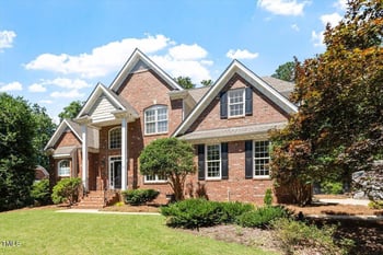 312 Flint Point Ln, Holly Springs, NC 27540