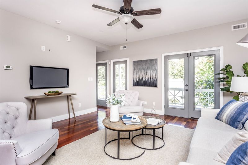 312 Freeman St, Raleigh, NC 27601