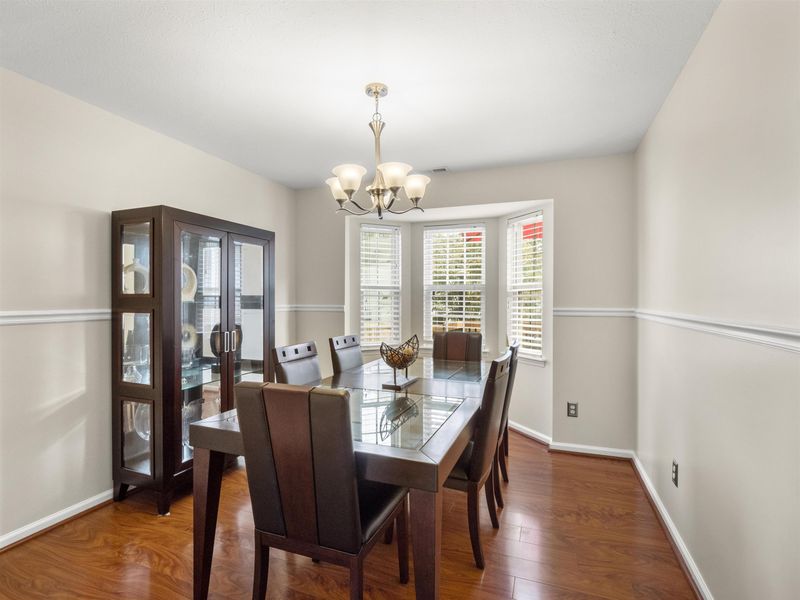 312 Gladstone Dr, Durham, NC 27703