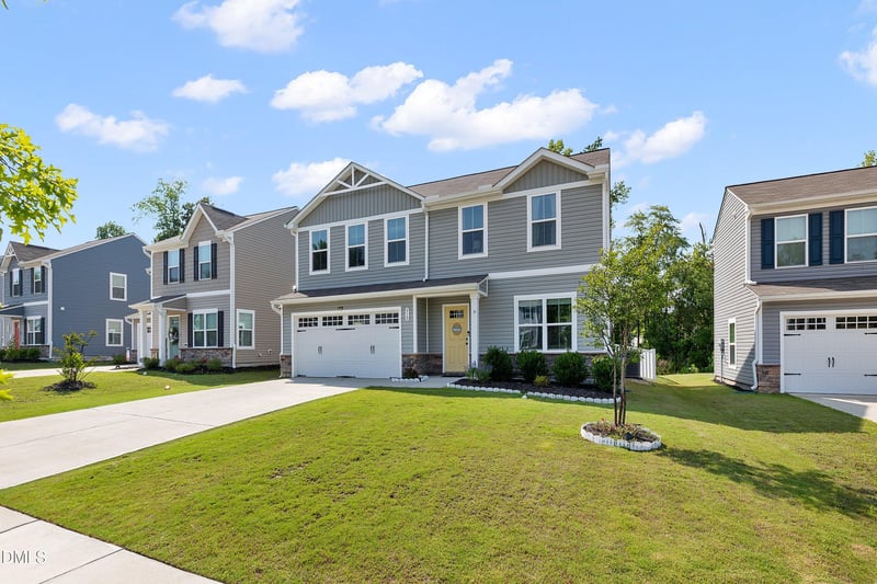 312 Golden Plum Ln, Zebulon, NC 27597