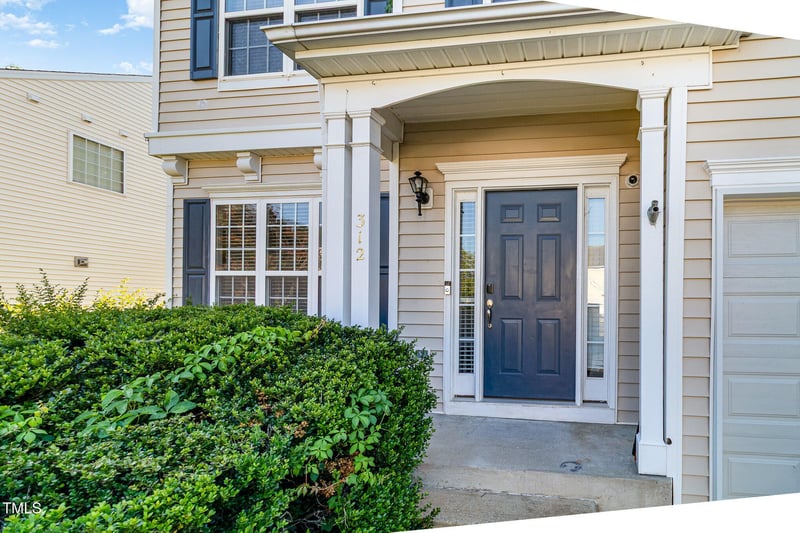312 Grassy Point Rd, Apex, NC 27502