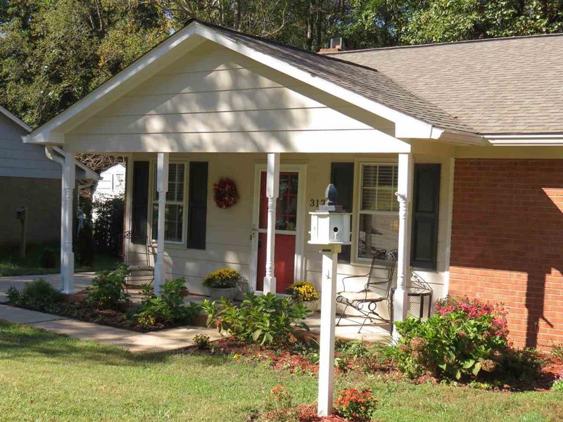 312 Hillstone Dr, Raleigh, NC 27615