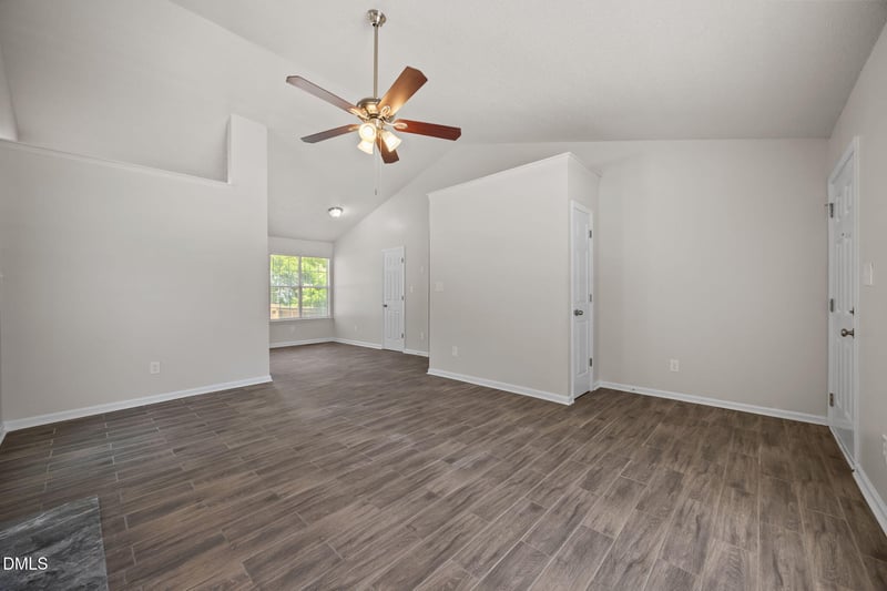 312 Holly Pines Ct, Holly Springs, NC 27540