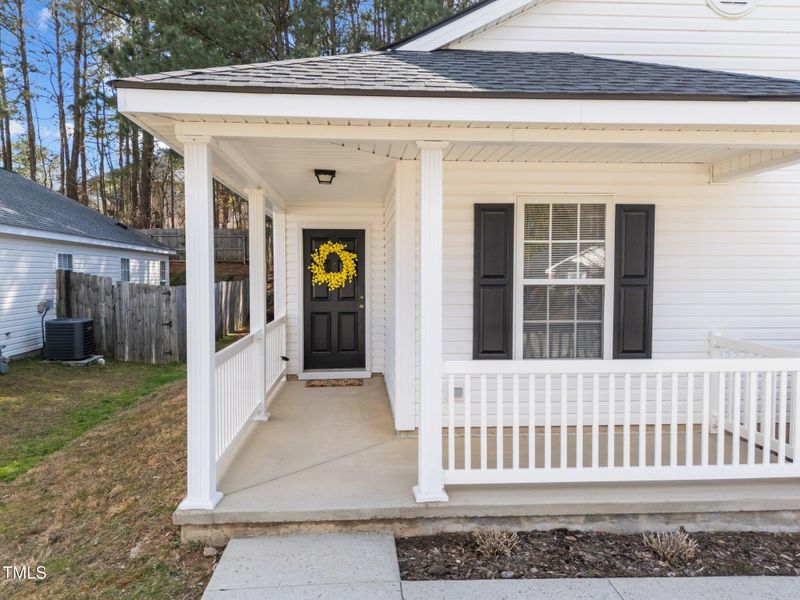 312 Homestead Park Dr, Apex, NC 27502