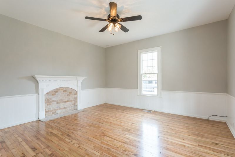 312 N Kildee St, Clayton, NC 27520