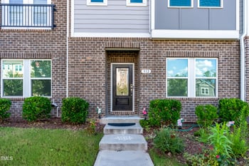 312 King Closure Dr, Cary, NC 27519