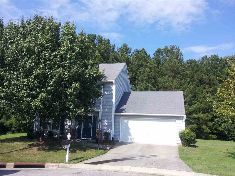 312 Lanier Valley Dr, Durham, NC 27703