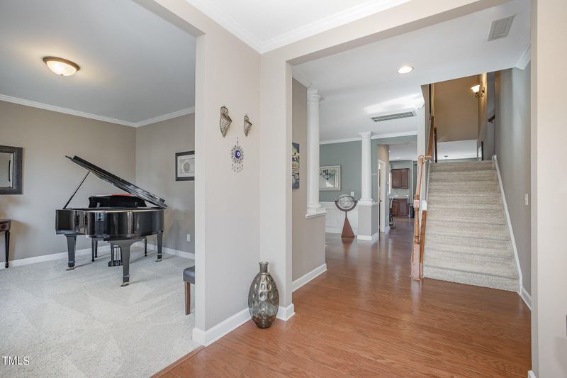 312 Larkhaven Pl, Apex, NC 27539