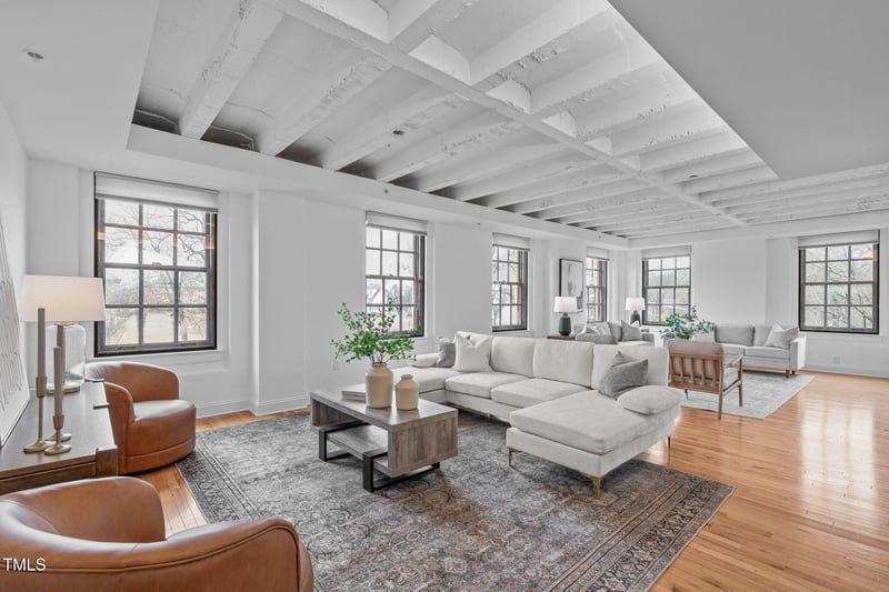 312 N Buchanan Blvd #302, Durham, NC 27701