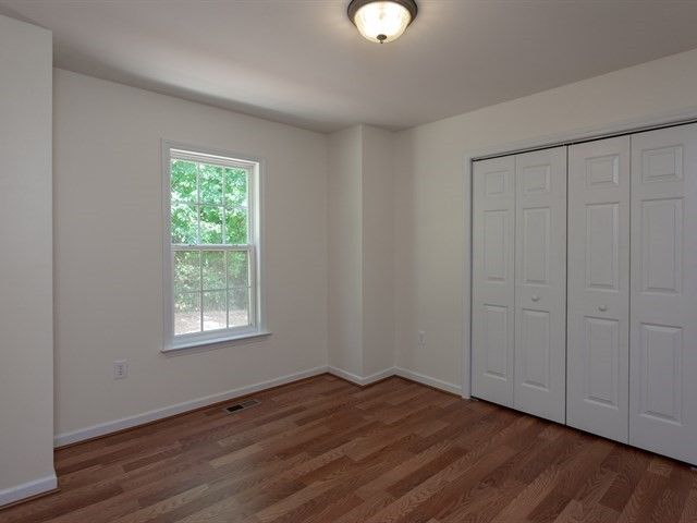 312 Occidental Dr, Holly Springs, NC 27540