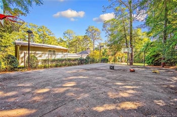312 Park Dr, Fayetteville, NC 28305
