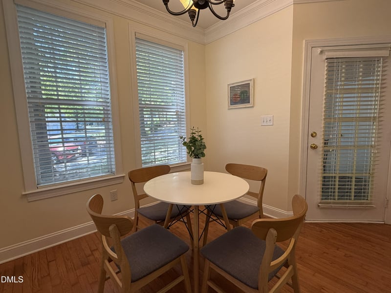 312 Providence Glen Dr, Chapel Hill, NC 27514