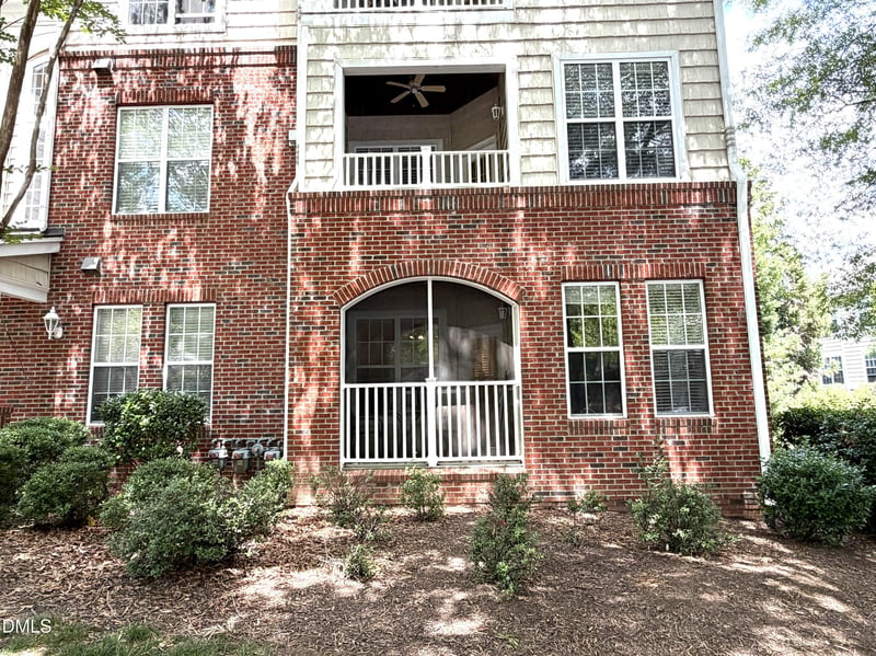 312 Providence Glen Dr, Chapel Hill, NC 27514