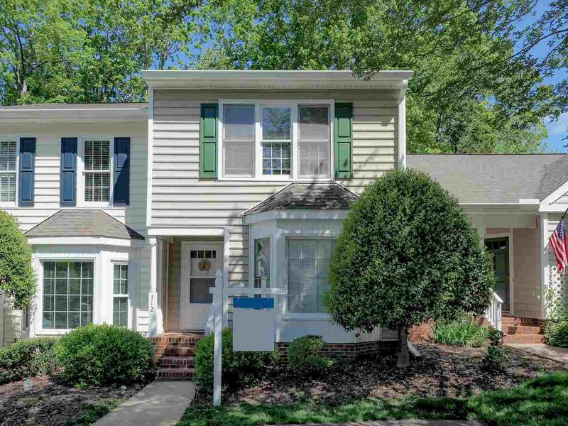 312 Riverwalk Cir, Cary, NC 27511