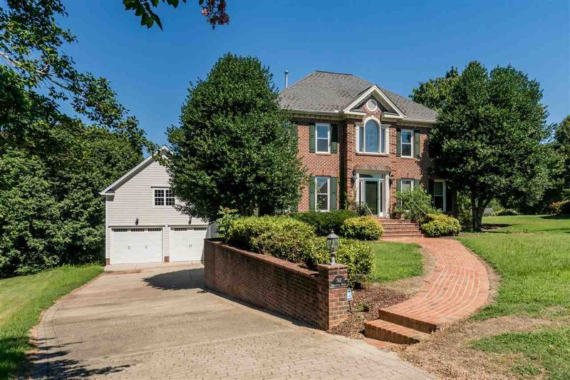 312 Riverwood Dr, Clayton, NC 27527