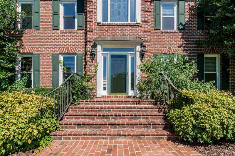 312 Riverwood Dr, Clayton, NC 27527