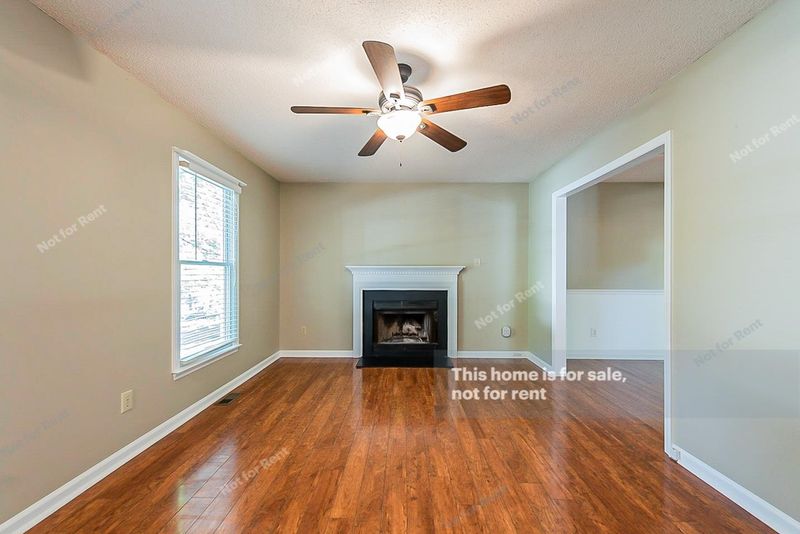 312 Round About Rd, Holly Springs, NC 27540