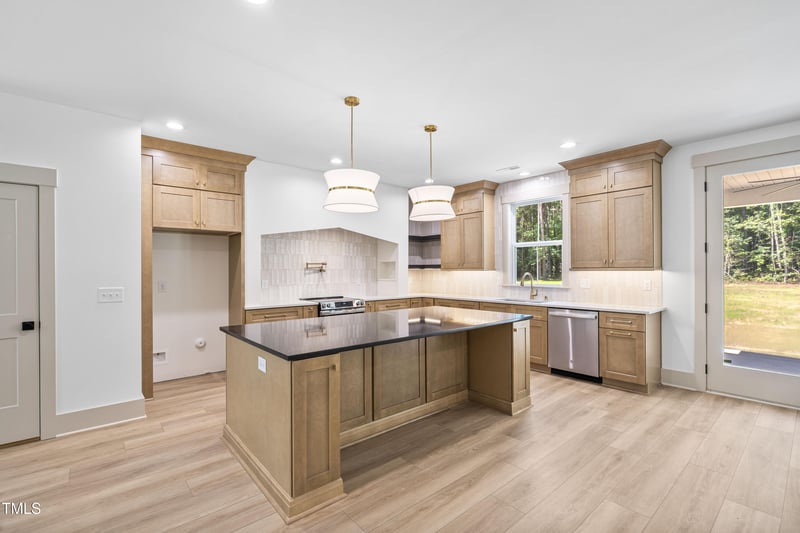 312 Russ Rd, Smithfield, NC 27577