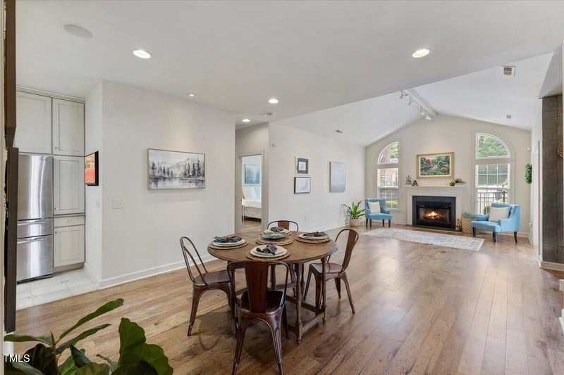 312 Troon Village Ln, Cary, NC 27511